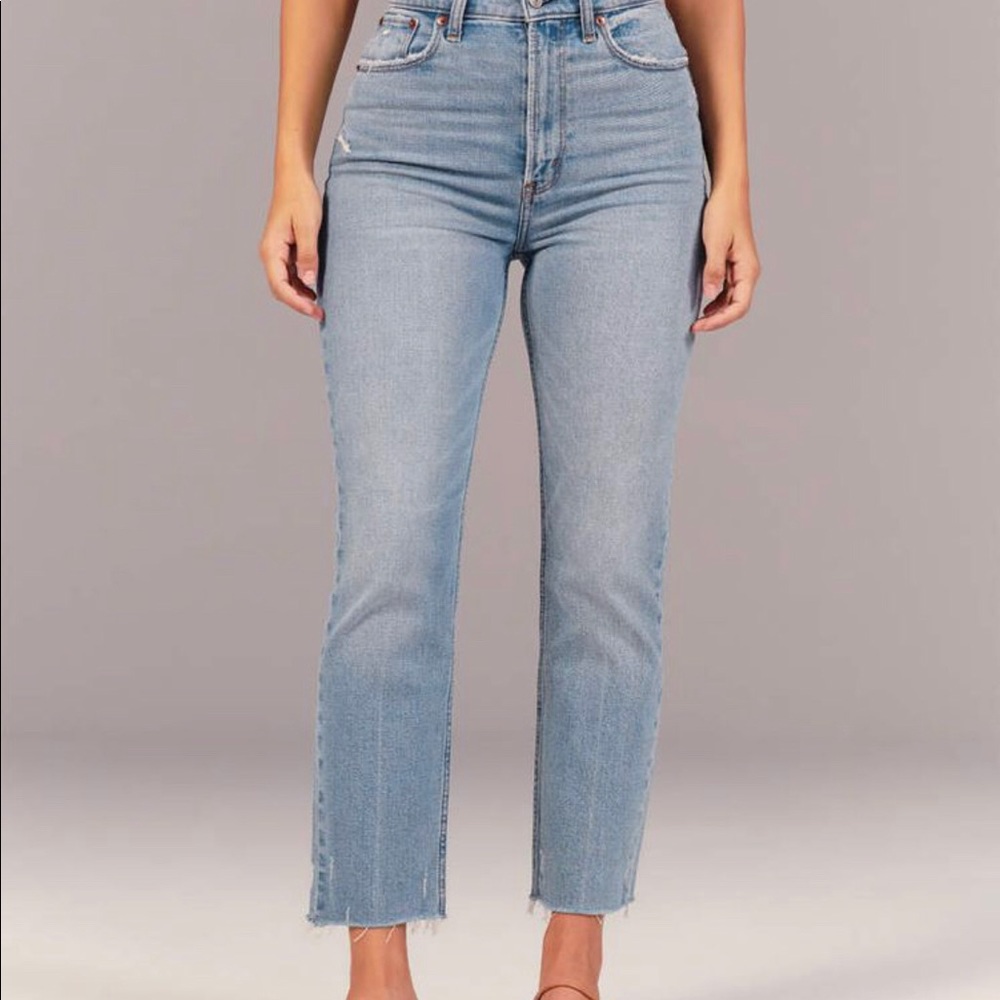 Abercrombie & Fitch Curve Love Ultra High Rise Ankle Straight Jeans